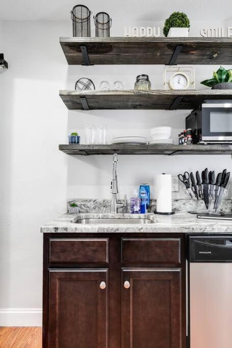 Charming, Happy 1-Bed Oasis: Rva Retreat Awaits! Apartment Richmond Exterior foto