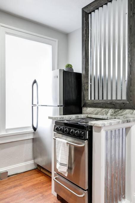 Charming, Happy 1-Bed Oasis: Rva Retreat Awaits! Apartment Richmond Exterior foto